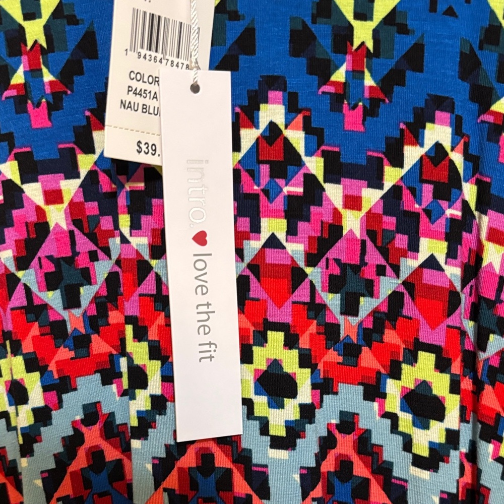 Intro. Multicolor Geometric Print Tunic - Picture 2 of 3